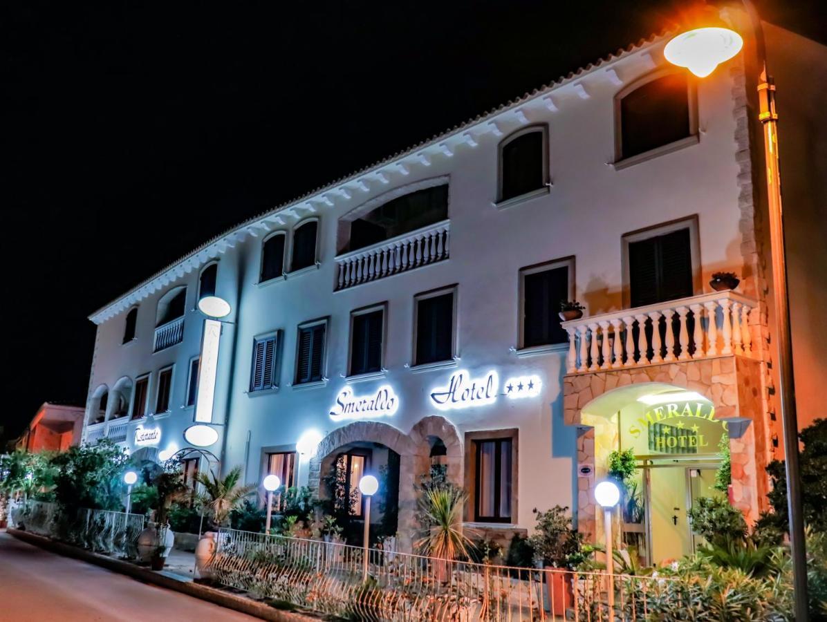 Hotel Smeraldo Canneddi ภายนอก รูปภาพ